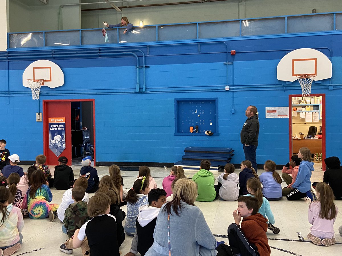 Ms. Renée Nolan tweet media