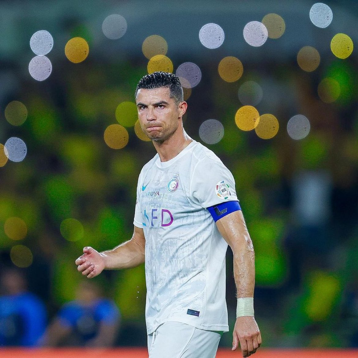 عكاز النصر tweet media