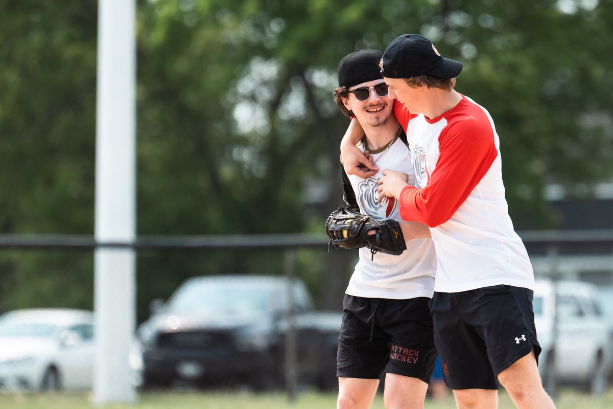AttackOHL's tweet photo. Throwback to 2022-23 Attack BBQ and Ball Game. Good Times🥳⚾️
Happening again this coming Sunday May 26th!
Baseball starts at 10:30AM @ Ducan McLellan Park ball Diamonds.
Lunch starts at 1PM @ Harry Lumley Bayshore Arena📍
#OSABBQ #OwenSoundAttackBBQ #AttackBBQ https://t.co/5vdeVcGUzI