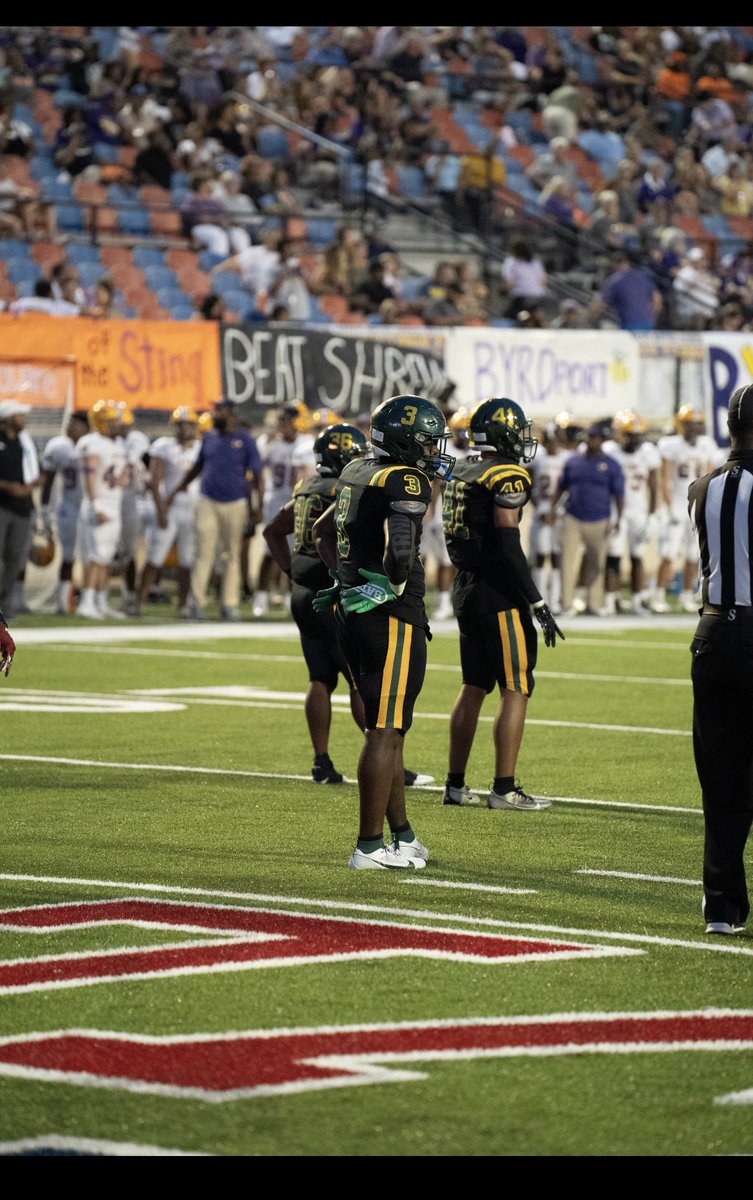 With a lot of thought and consideration I have decided to attend Louisiana Tech University next Spring. #Godogs🐶
<a href="/CoachKirby25/">KIRBY</a> <a href="/coachjohnson43/">WalkOn Coach</a> <a href="/Coach_Kendall_1/">Coach Kendall</a> <a href="/HetzlerJackson/">Jackson Hetzler</a>