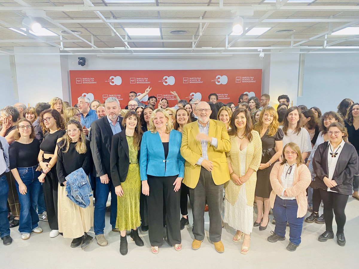 🎉🎉A por 30 años más!💫🥳