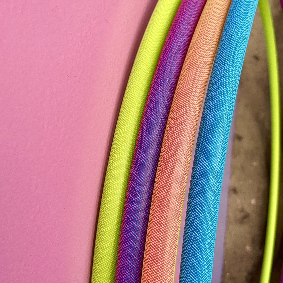 Have you checked out our amazing Neon Brights Hoop!? ⭕ The contrast of the hoop color and the mesh color cause a bright neon pop effect, and the mesh helps improve grip for better, longer hooping! 💚 Plus, it lights up! 💡