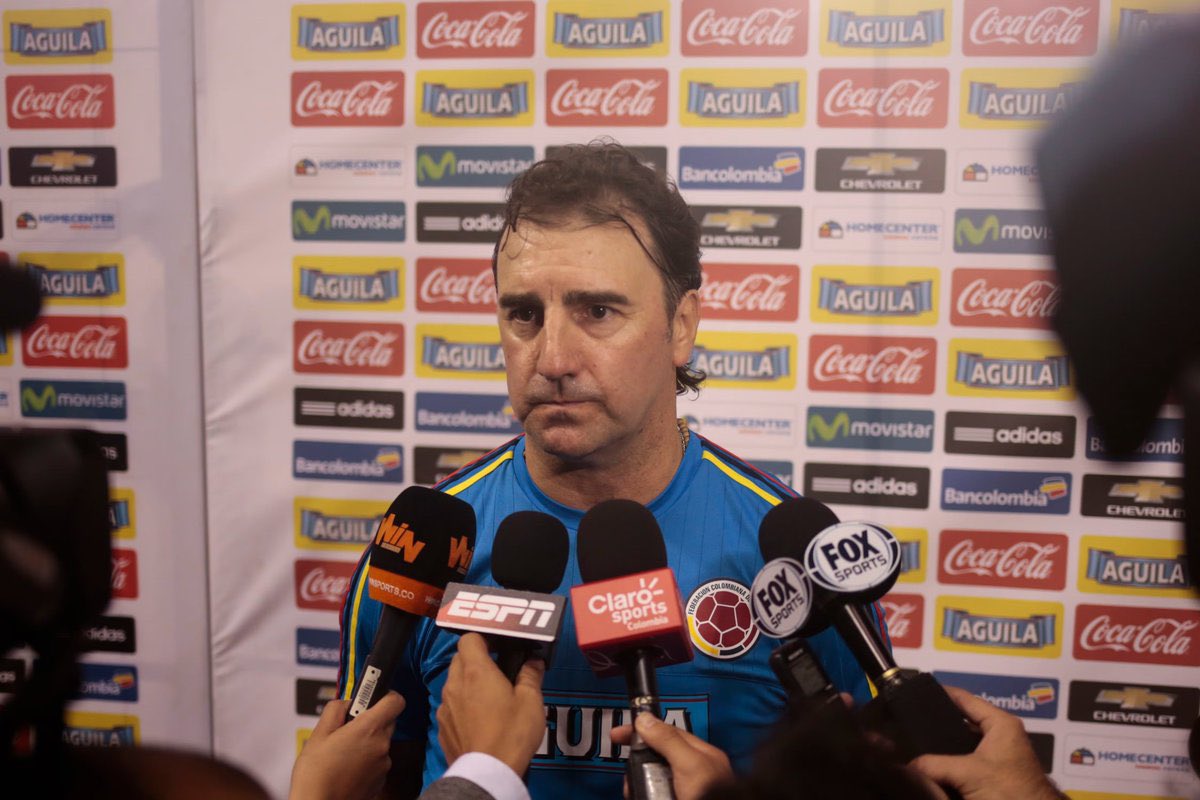 golesendir_'s tweet photo. Colombia ha estado toda su historia acostumbrada a estar indignada, a escupir indignación por el manejo de su selección. El periodismo también. 

No sabemos cómo relacionarnos ante este momento, este nivel de juego y coherencia. No estamos acostumbrados. https://t.co/KQiTDH3K2k