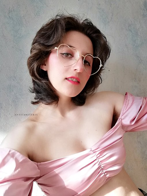 You look like you're in dire need of some Vitamin Me.  Just what the doctor ordered 👇👇 https://t.co/K2giqwv7ip<a href="/tag/onmfc"class="tags"><span>#onmfc</span></a>
