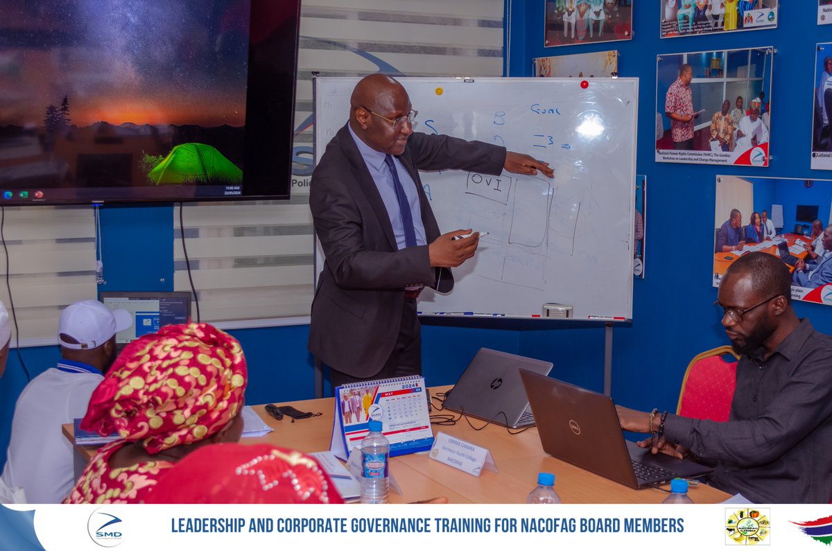 PolicySmd's tweet photo. 🌾 Excited to announce the completion of our 5-day training for farmers’ associations  (NACOFAG) on leadership &amp; governance! 

 Highlights:

📈Strategic Planning
🗣 Policy Advocacy
📝 Project Proposals
🏢 Corporate Governance

Supporting agriculture for a prosperous future! 🌱 https://t.co/KbL8plkLUM