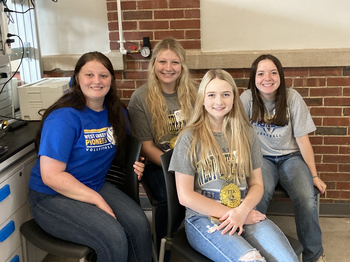 Today was #BotsIQ's first Girls Exploring Manufacturing event! Over 20 girls came to @PennWCalifornia to learn about careers in #manufacturing while working with PLCs and pneumatic circuits! Support for this event was made possible by the Claude Worthington Benedum Foundation.