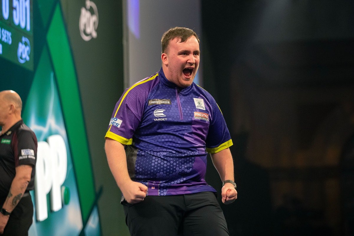 🏆 Premier League of Darts 2024! Semi-Final Result Luke Littler 10-5 Michael Smith Luke averaged 101, hit x4 180’s and a high checkout of 144 in his victory!