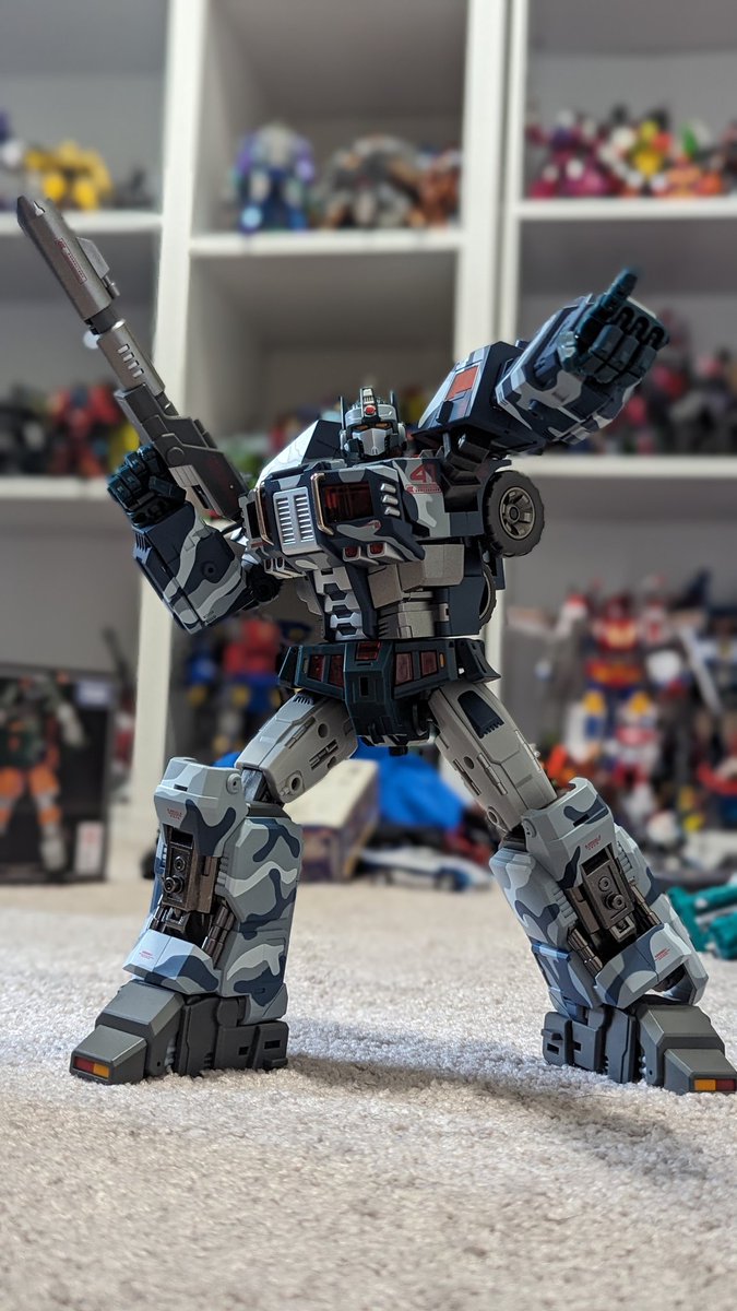 ThatToyGuy101's tweet image. Bro is a brick...in a good way