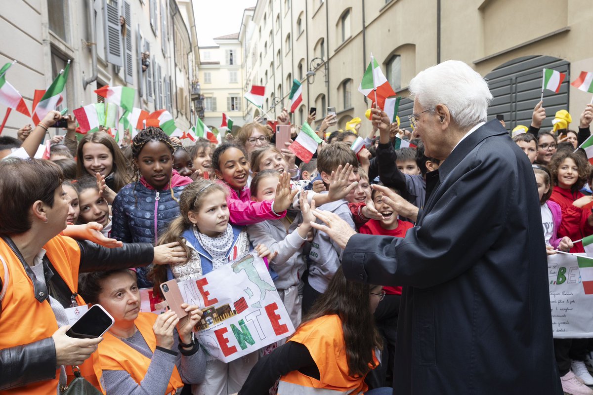 Quirinale's tweet photo. Il Presidente #Mattarella è intervenuto ad #Asti durante la cerimonia commemorativa del 30° anniversario della scomparsa dell’On. Giovanni #Goria
Il video: https://t.co/P04fo2kPrJ https://t.co/wH8bk1uS2u
