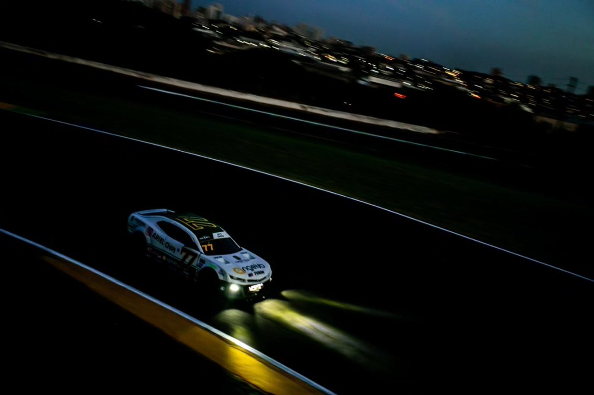 NASCARBrasil's tweet image. O #tbt desta quinta é uma seleção de imagens da Etapa  #nightchallenge 2024 da @nascarbrasil .

📸 Luciano Santos e @caiquersf / @sigcombr

#NASCARBrasil #nascarbrasilseries #NASCAR