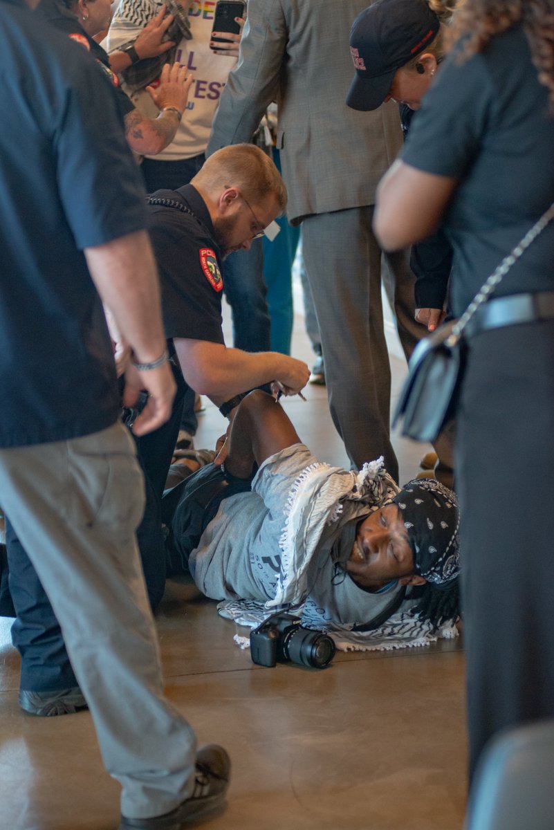 Samuel Long tweet media