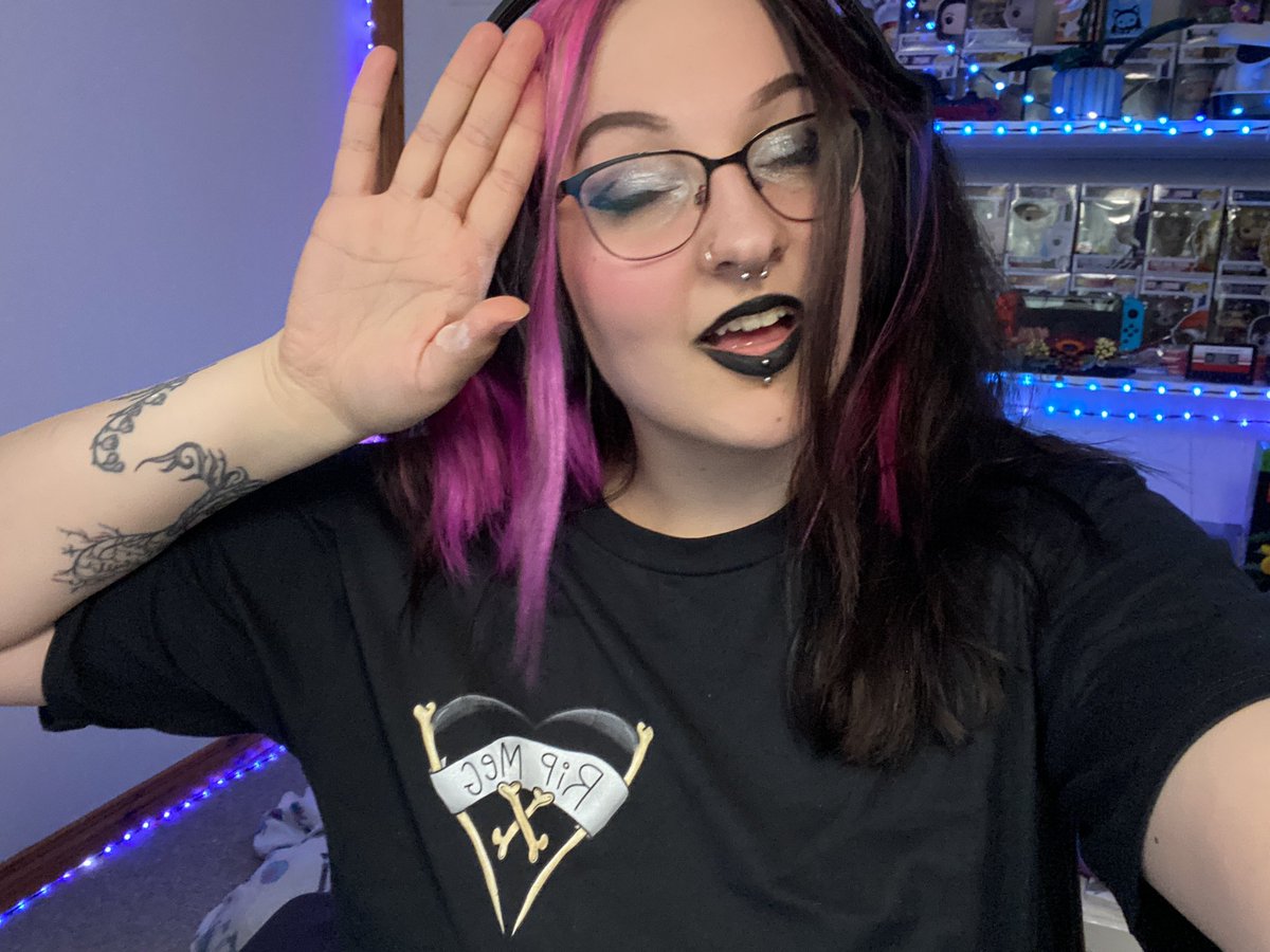 ripmegx tweet media
