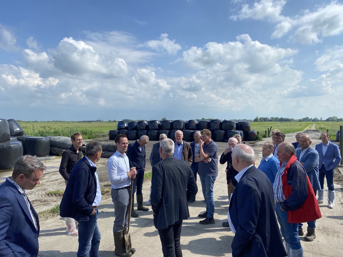 Vandaag met de ⁦@LTONederland⁩ Denktank Water, waterschapsbestuurders en regio’s, bij Proefboerderij KTC Zegveld, op uitnodiging van Hoogheemraadschap Stichtse Rijnlanden.