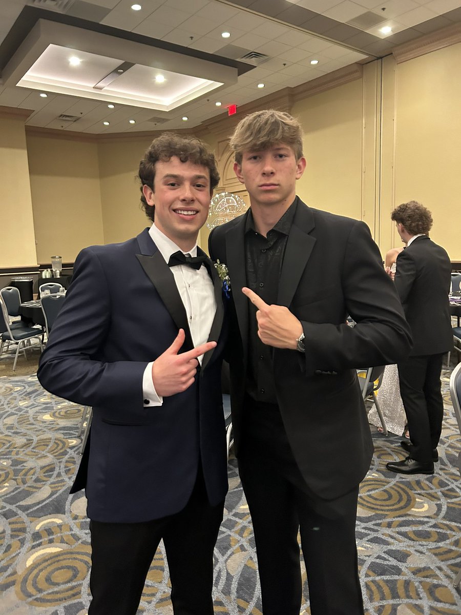 RyderButter's tweet photo. Prom and graduation!

Jeremiah 29:11 https://t.co/5qqSwfMLOW