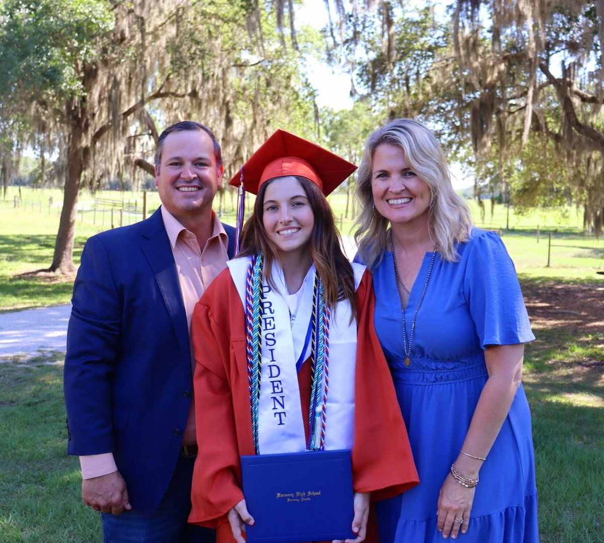Top 20 out of over 700 graduates yesterday, the Class of '24 President, 4-year varsity softball starter, and more. We are proud of you <a href="/NGB2024/">Natalie Booth</a>! On to your next adventure  at <a href="/LFCollege/">Lake Forest College</a> in the fall.