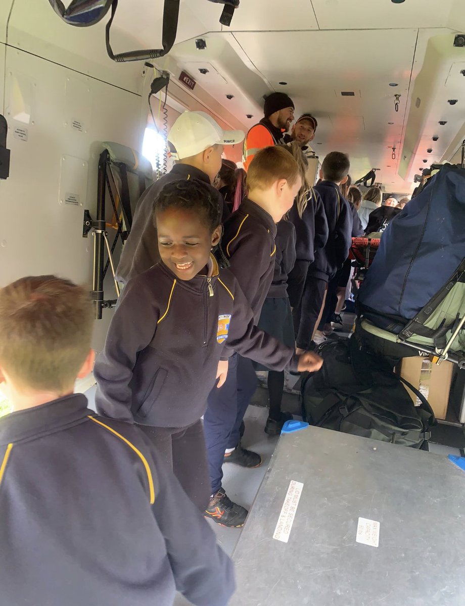 ConventNewport's tweet photo. Here's some more pictures of the Shannon coastguard helicopter visiting our school this morning. 😊🚁 https://t.co/YtIUSFHuSH