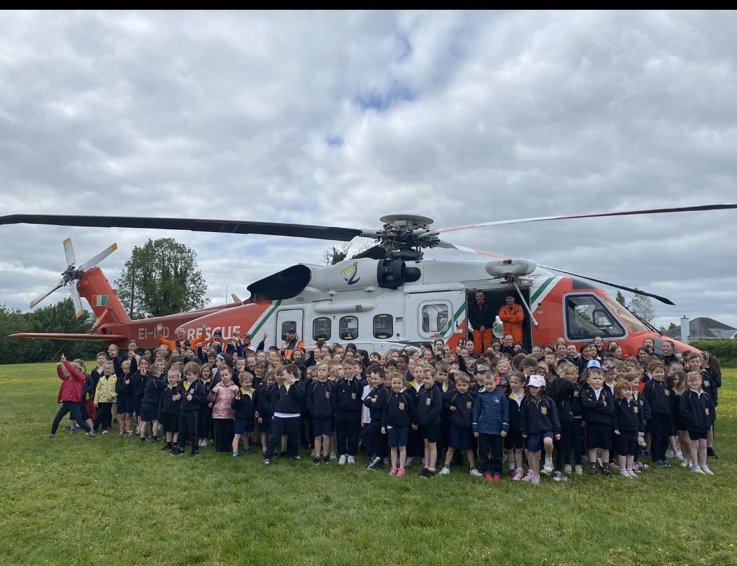 ConventNewport's tweet photo. Here's some more pictures of the Shannon coastguard helicopter visiting our school this morning. 😊🚁 https://t.co/YtIUSFHuSH