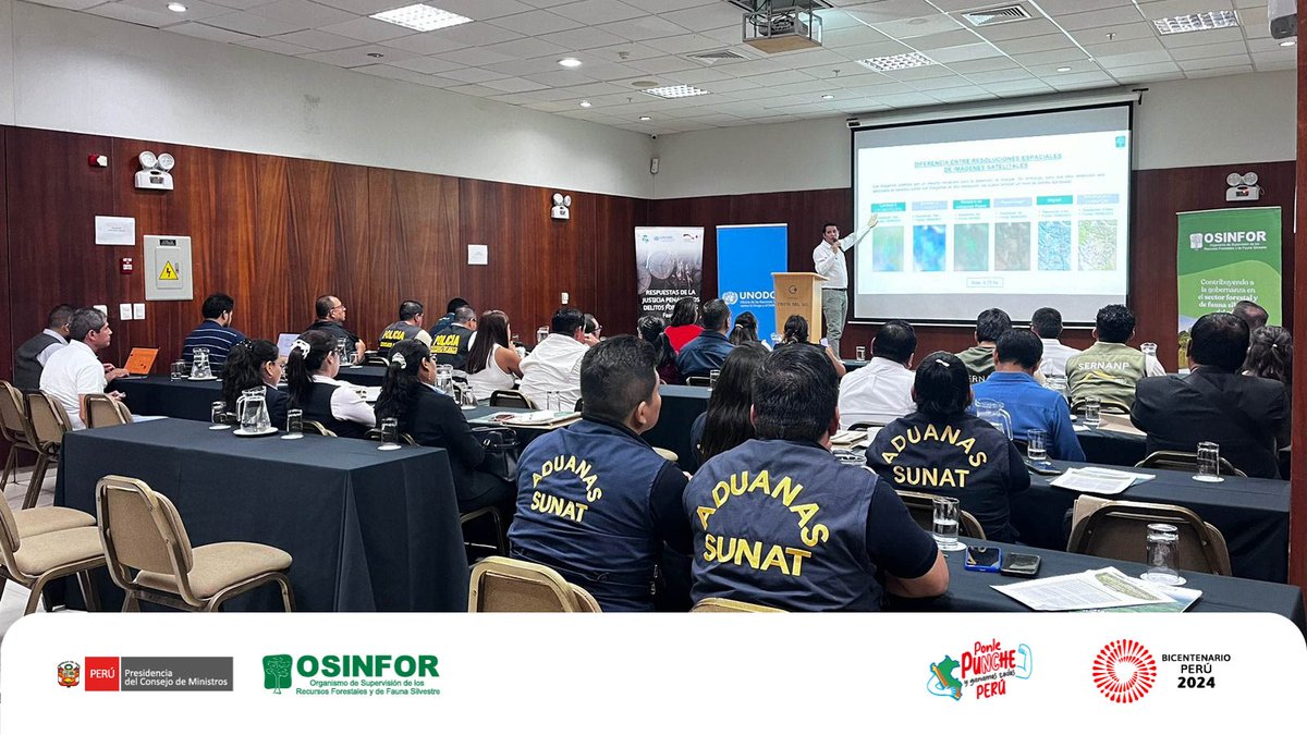 OsinforPeru's tweet photo. #Pucallpa | El #OSINFOR y la @UNODC_PERU realizan un taller de fortalecimiento de capacidades para la investigación del #delito de tráfico de #madera 🌳🚫. https://t.co/NPcTGLrj9Z