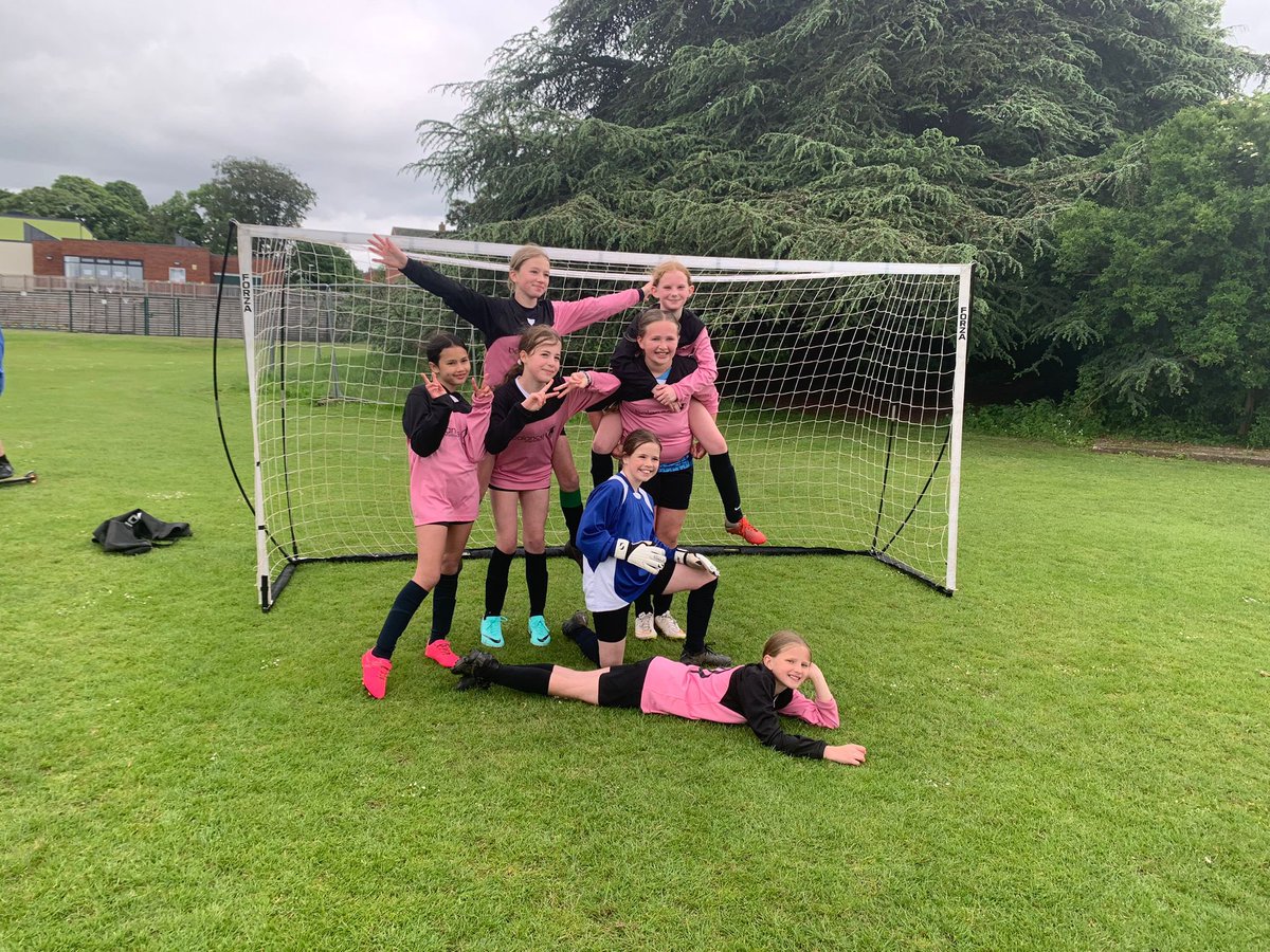 TheMeadowsPS's tweet photo. Successful sporting day for our Meadows superstars! A brilliant cricket tournament for year 6 today! Loads of wickets and runs! A 5-2 win against St Keyna, whilst our girls drew but then lost on penalties against St Keyna. 
Well done to everyone! So much talent in our school! 🦋 https://t.co/Y0qxdkideP
