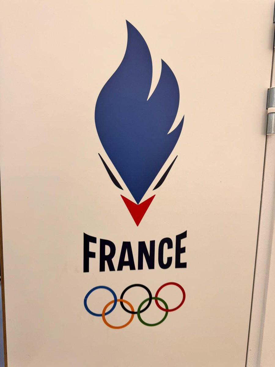 La rade de Marseille sera le théâtre des épreuves de voile des Jeux Olympiques de #Paris2024. J’ai eu l’occasion de visiter les infrastructures en présence de @CedricDufoix (Comité d’Organisation des Jeux Olympiques et Paralympiques de Paris 2024) et les partenaires locaux. À