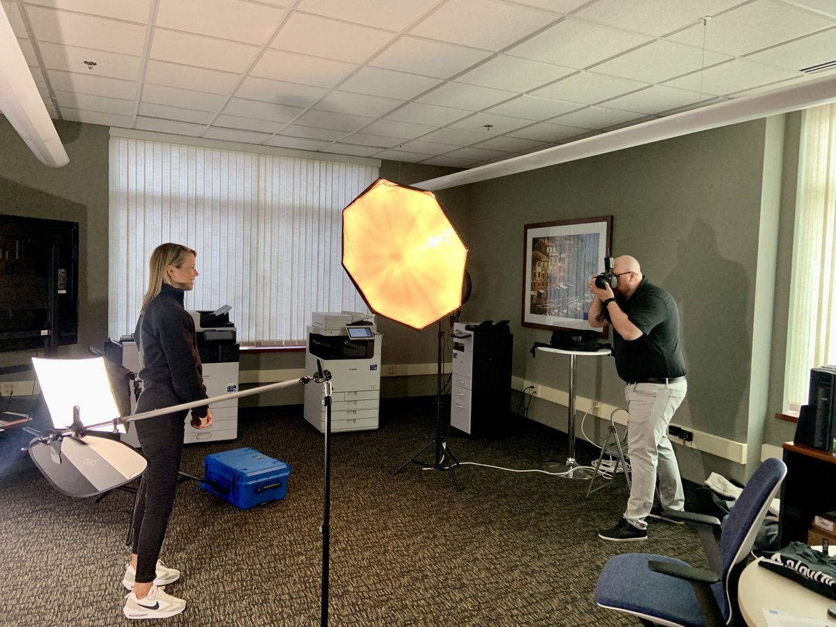 elevity_it's tweet photo. πΈ From sales to on-site engineers, the team always brings their A-game... even for a photoshoot!
Behind every success is a dedicated team, and we love taking the time to showcase the faces behind the services. #CapturingSuccess #BehindTheScenes https://t.co/hP08c8oJ0k