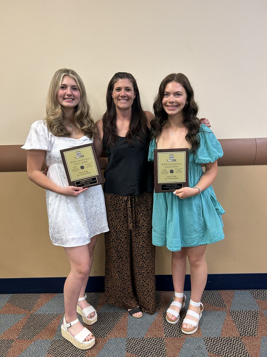 Thank you <a href="/Big56Conference/">Big 56 Conference</a> for the first team selection and the amazing banquet!! So honored to be here with <a href="/CarlynVaupel/">Carlyn Vaupel</a> and <a href="/mrs_vescovi17/">Morgan Vescovi</a>