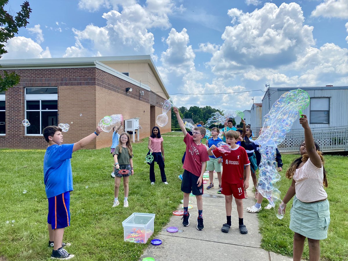 Ann Jacob tweet media