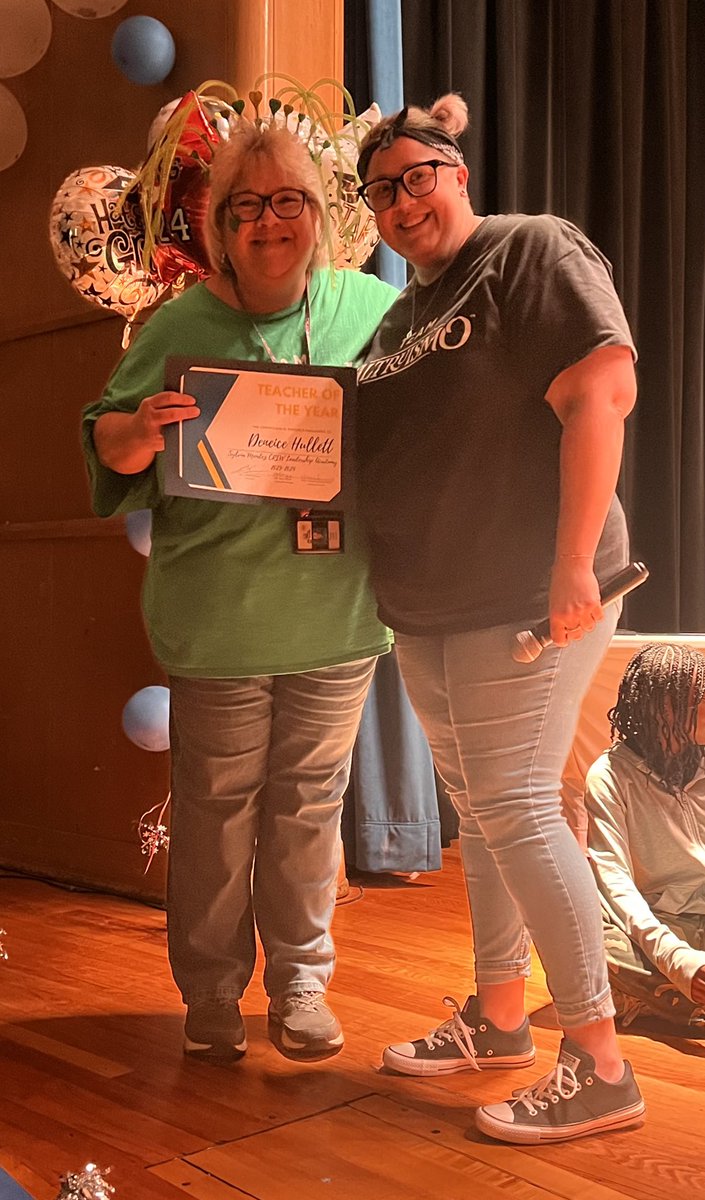 I have no words for how honored and blessed I feel to be the Teacher of the Year for @CREWatDISD! @SMCLAWolfpack @ProjectReadDISD @DISD_Libraries @TrusteeHenry @LauraRubioGarza @THuittDISD
