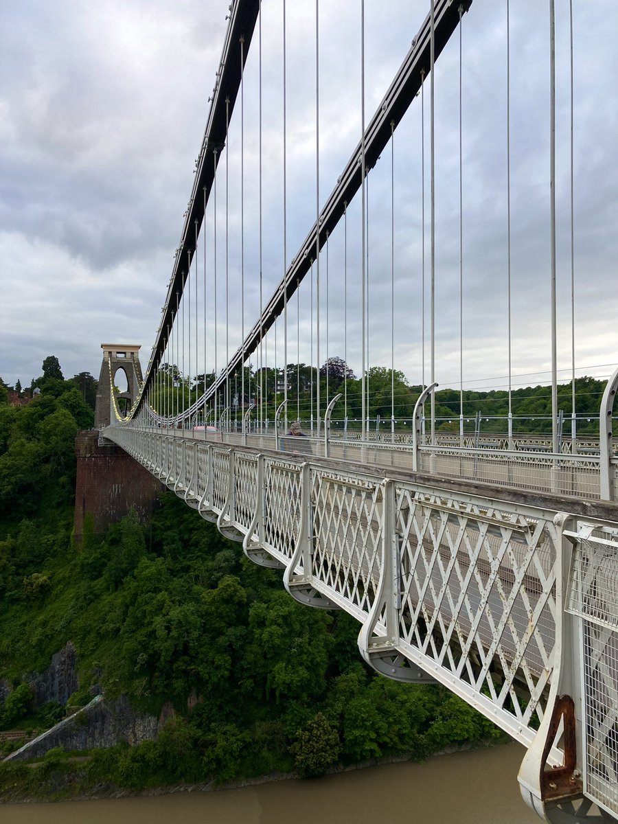 My first time in Bristol - very much enjoying exploring a new city 😍😍 if anyone has any tips or recommendations for places to visit and things to do, please let me know!