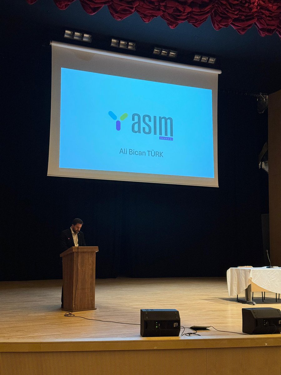 asimdernegi's tweet photo. ASIM Derneği olarak 4. Olağan Genel Kurulumuzu gerçekleştirdik. Genel kurulumuzda yapılan oylama ile mevcut başkanımız Murat Can Doğan görevini Sezer Mert Karakuş'a devretti.Kendisine bugüne kadar vermiş olduğu katkılardan dolayı teşekkür ediyoruz. @sezermkarakus @avmuratcandogan https://t.co/CvOmgBoZ5C