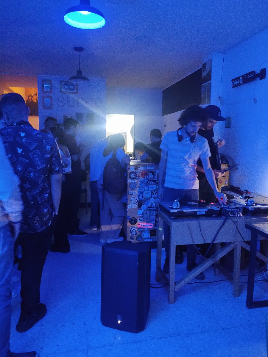 Kellposky tweet media