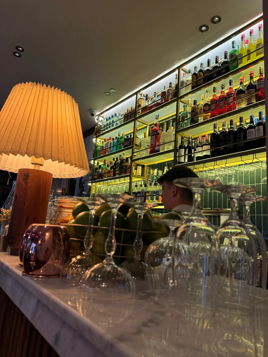 bhsierra's tweet photo. The two pasta dishes we ordered at Faros in Holborn were delicious. The cocktails at the restaurant were also well-made, and each of us had two drinks. It's a restaurant that we would definitely want to visit again! 😋 https://t.co/40JMSEqnHY