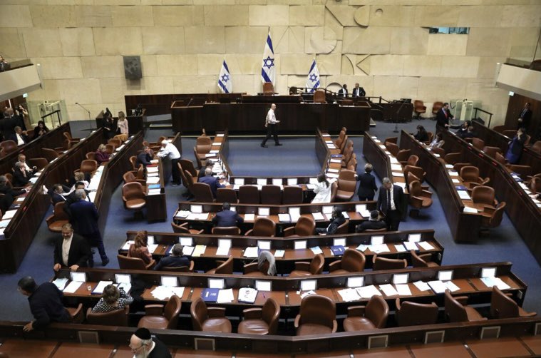 viquirepublica's tweet photo. Ara una diputada israeliana demana a Netanyahu que reconegui la independència de Catalunya, el País Valencià i les Illes
“ Com pot treballar Espanya per l'autodeterminació d'altri mentre la denega a regions que han demostrat el seu desig d'independitzar-se?", demana Sharren Haskel 

La cosa cada cop es posa més interesant , ara només faltaria aclarir el 17A i ja se’ls envà tot el montatge a la merda