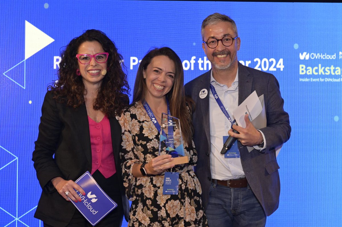 OVHcloud_ES's tweet photo. ¡Ha llegado el momento de premiar a los miembros del #OVHcloudPartnerProgram más destacados del año! 🎉🏆
🏅 Rising Star Partner of the Year 2024: @asset_w
🏅 Business Excellence & Innovation Partner of the Year 2024: #CiCConsultingInformático
🏅 New Partner of the Year 2024: @poolinformatico
🏅 Partner of the Year 2024: @inmasantech
¡Enhorabuena! 🎊 Gracias por la confianza y el increíble trabajo👏