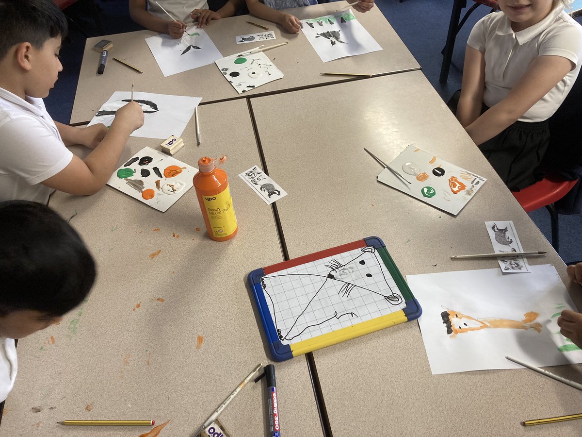 stanneskly's tweet photo. Year 2 enjoyed their Art session with Mr Bullock this morning. First they chose their animal &amp; sketched it, then mixed colours and painted! #schoolofcreativity @bcw_cat https://t.co/YZt2t3xTVM