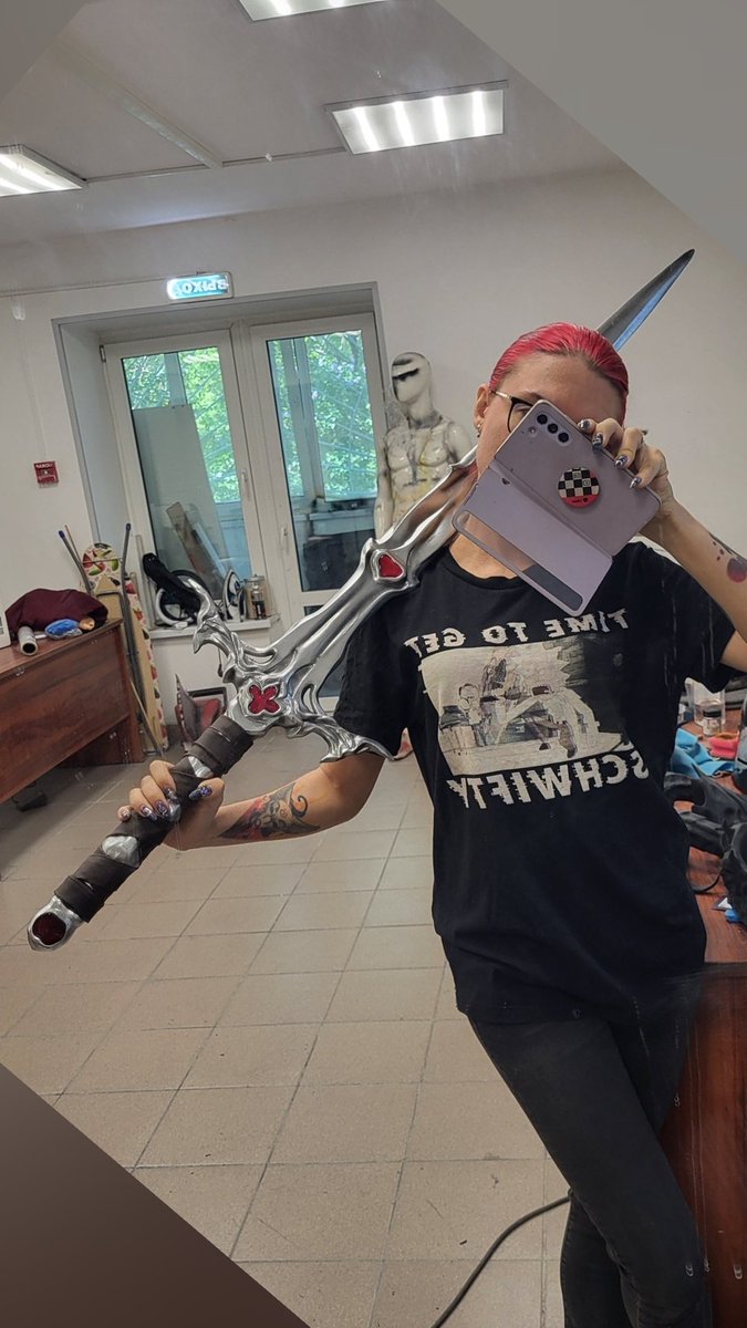 Finally finished with the armor Lae'zel!

#cosplay #laezel #baldursgate3 #bg3 #craft