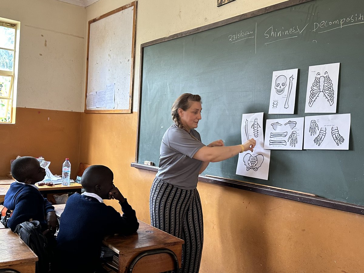 mp_nairobi's tweet photo. A very busy first day with lessons on the human body, Haiku poems, all about me, animal masks as well as sport and parachutes 😃 https://t.co/Dl7xvFbc8g