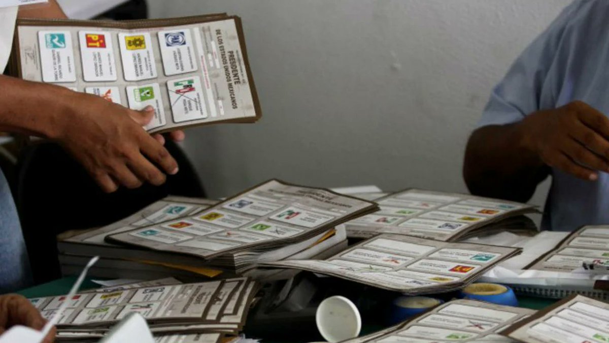 oscarbalmen's tweet photo. 🧵🧵🧵A 10 días de las elecciones del 2 de junio he decidido mi voto para diputación federal en CDMX.

De las seis boletas que meteré a las urnas, ésta es la única que haré pública porque es la que más orgullo me da.

Les cuento en este HILO. https://t.co/QBoguGhpZk