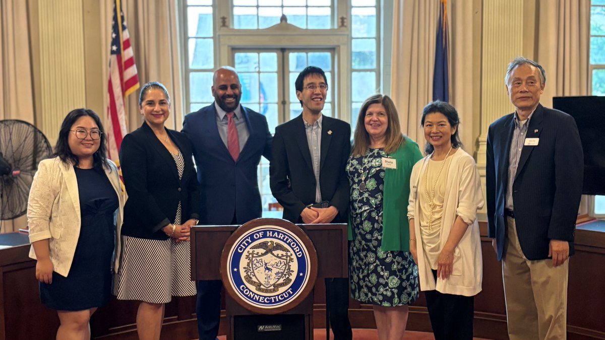 Today we joined Hartford Mayor @ArunanArulampalam’s first AAPI Connect Event to celebrate the Asian American, Native Hawaiian, and Pacific Islander Heritage Month at City Hall.