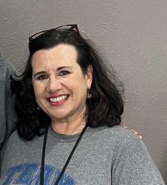 This lady right here is the best! @ethetton you are #RISDGreatness! Title 1 - you make it make sense and you are always willing to help! RISD has a treasure in YOU! Thank you for another great year of working together. <a href="/nherisd/">Northwood Hills Elementary</a> @RISD_Equity #RISDWeAreOne