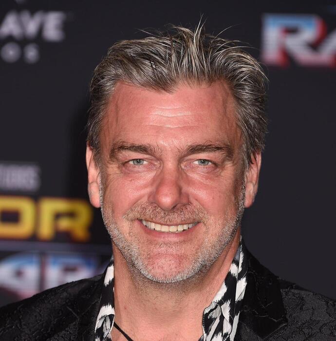 RAY STEVENSON 🎬 Actor 🙏 1 year has already passed since the death of the actor Ray Stevenson, who died in Ischia 🇮🇹 while starring in a movie! His movie: 🌿Punisher 🌿King Arthur 🌿Roma 🌿Thor 🌿Black Sails ....and many others ... 🖤🖤🖤 Born - Lisburn UK Died - Ischia ITA