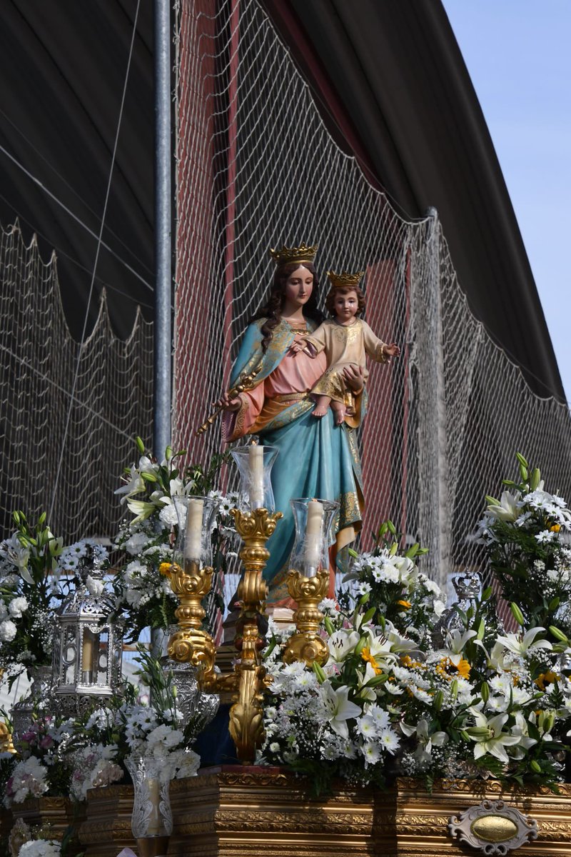 ArtesacroT's tweet photo. Procesión de María Auxiliadora en Su Eminencia. @fmornese 

#LaProvinciaExiste #SacramentalesSevilla24 #GloriasSevilla24 
#TDSCofrade 
#Sevilla #ASacro 
📸 @LuisManuelFernn https://t.co/jRT1FGWOkS