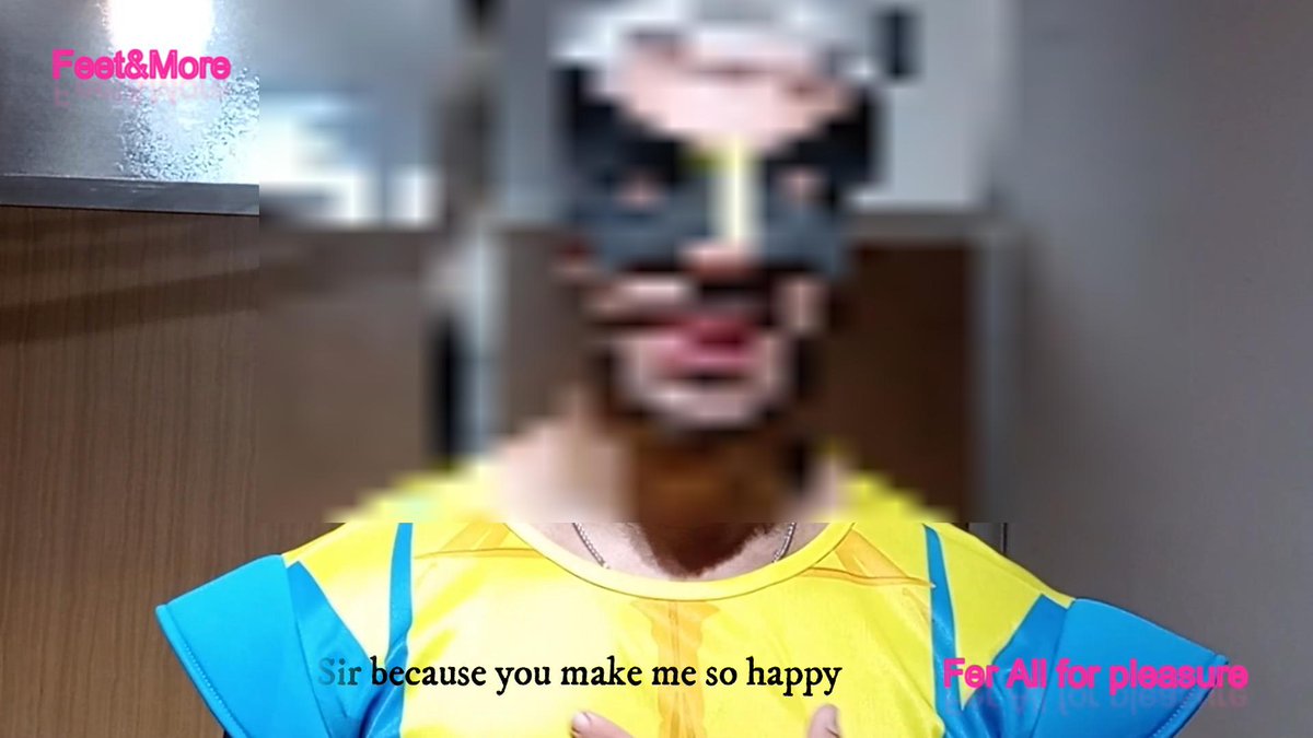 feetmalemore's tweet photo. Wolverine mind was fucked. 

It looks like a remote controlled toy.

👉https://t.co/p3Li3lNtDs https://t.co/YpmmUv3h8B