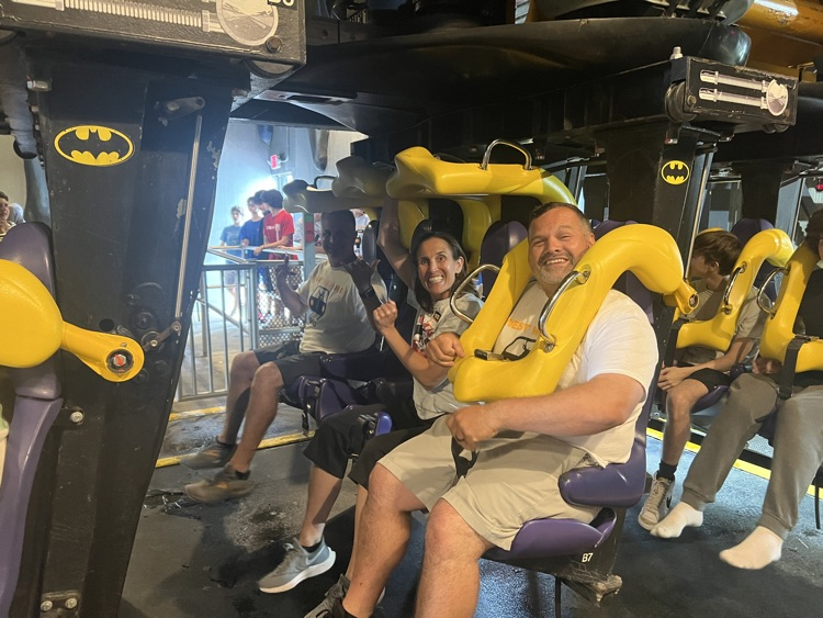 Safe driving club participated in a safe driving campaign challenge today at Six Flags great adventure!