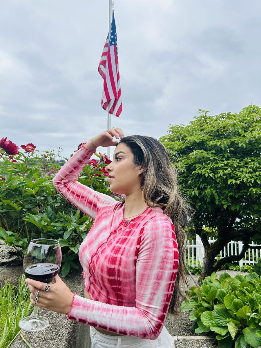 23 on the 23rd 🎂💋✨💗