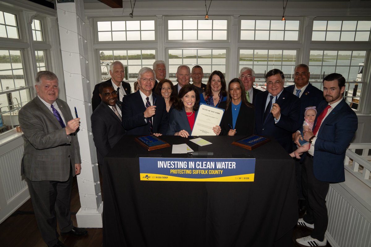 Thank you to @GovKathyHochul and the NYS Legislature for signing the SC Clean Water Referendum bill. Next step: Suffolk Legislature. Join us at the public hearing June 4th at 2pm at the SC Legislature in Hauppauge. #CleanWater #CleanWaterFunding
