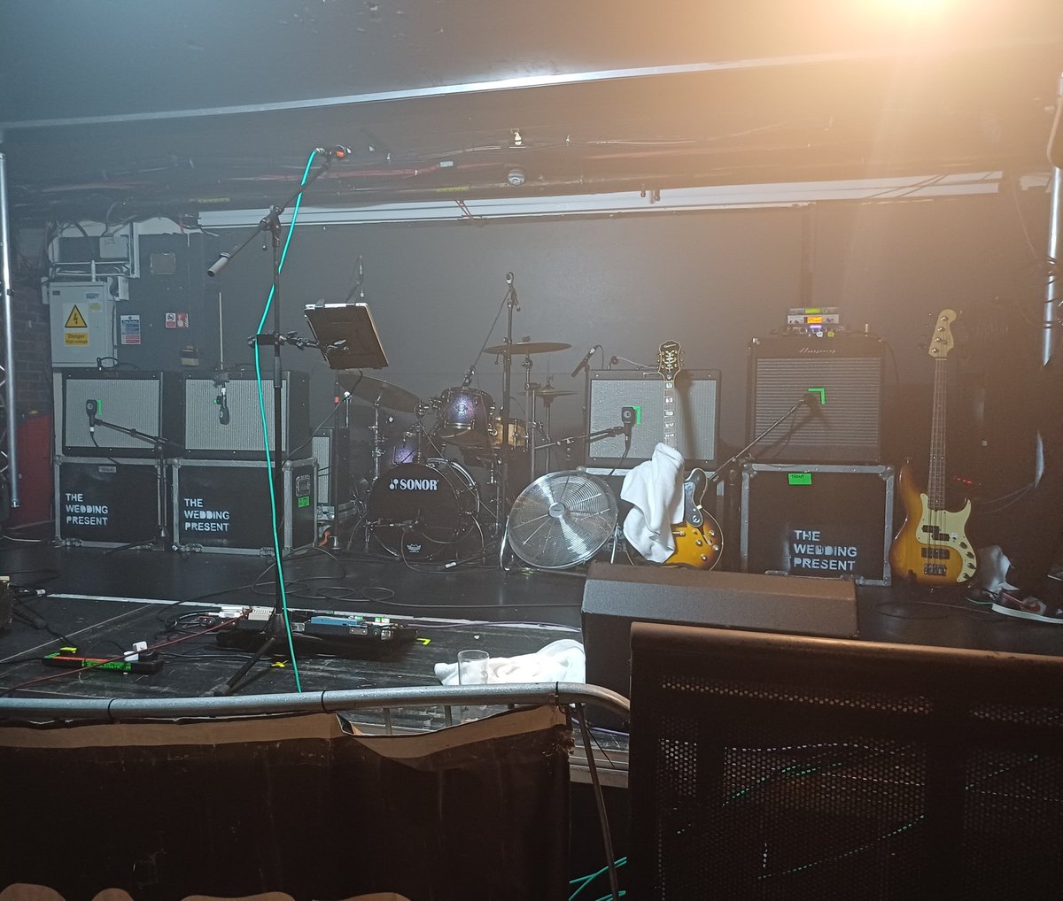 defgaze125's tweet photo. The semi-legendary #WeddingPresent return to a rainy Glasgow. Awesome show at #Room2 ably supported by #Melys. https://t.co/ucWlPnLeqb