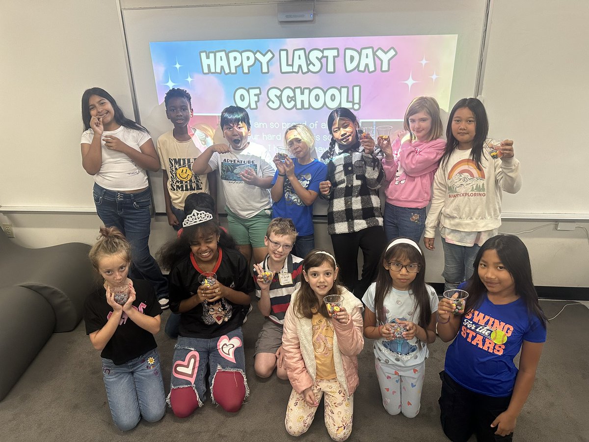 ItsMsHicks's tweet photo. So proud of our @ParkwayES 4th graders!! Can’t believe the year is already over. Happy summer!! ☀️🩷😎 https://t.co/qaXE8vRT4l