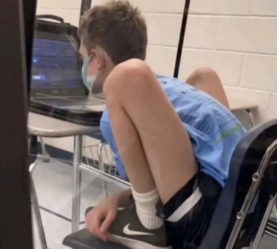 HexiBen's tweet photo. waiting on @toospooky next coin https://t.co/YxWbeirhom