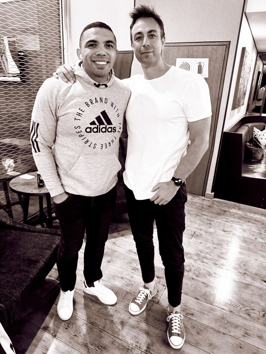Not (only) loading this post to boast that I got to meet one of my all time heroes at the airport last week, but rather to tell you that @BryanHabana may just be one of the humblest and engaging blokes on this planet. Thanks for not making me feel less